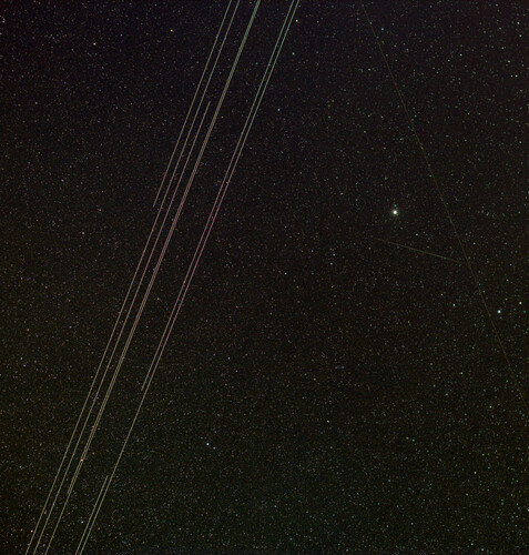 Starlink-Satelliten.jpg